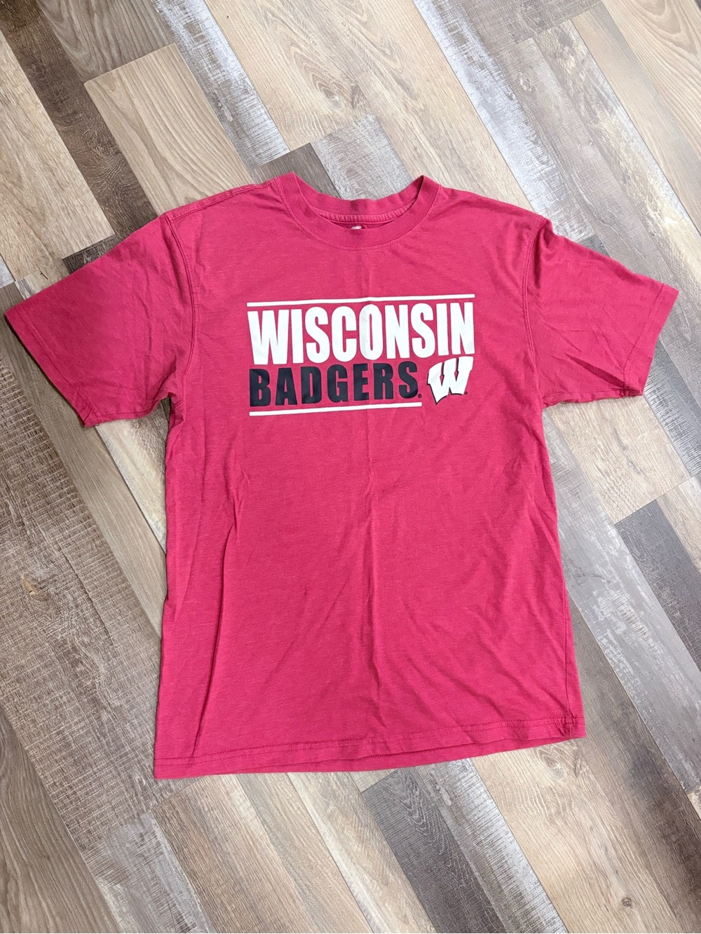Colosseum Red Wisconsin Badgers Graphic Short Sleeve Tee